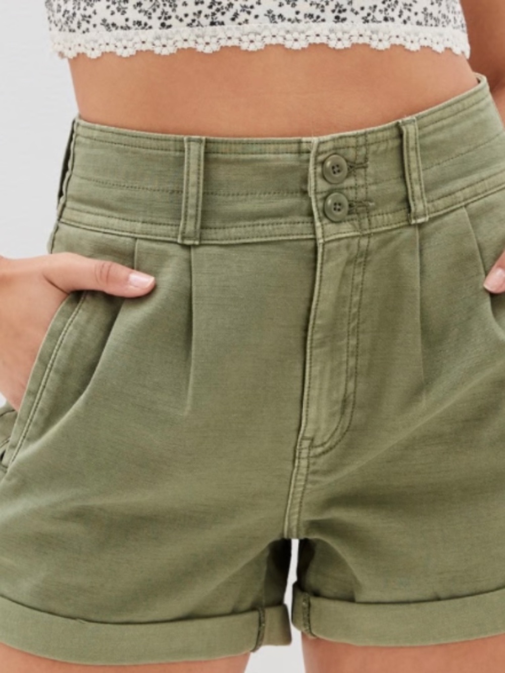 American Eagle Baggy Mom Shorts - Army Green
